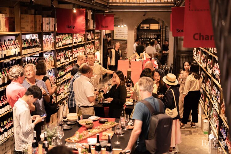 WINE PARTY - WAREHOUSE